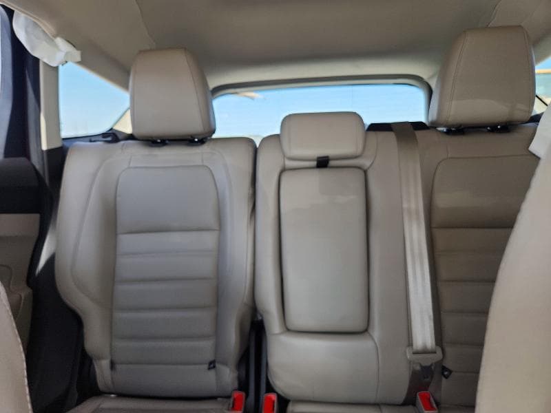 2017 FORD ESCAPE TITANIUM 10