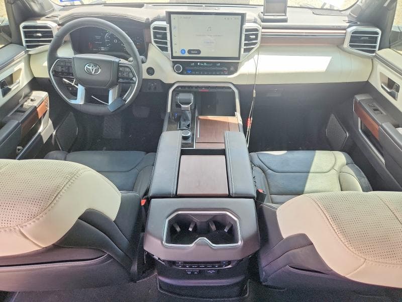 2025 TOYOTA SEQUOIA CAPSTONE 8
