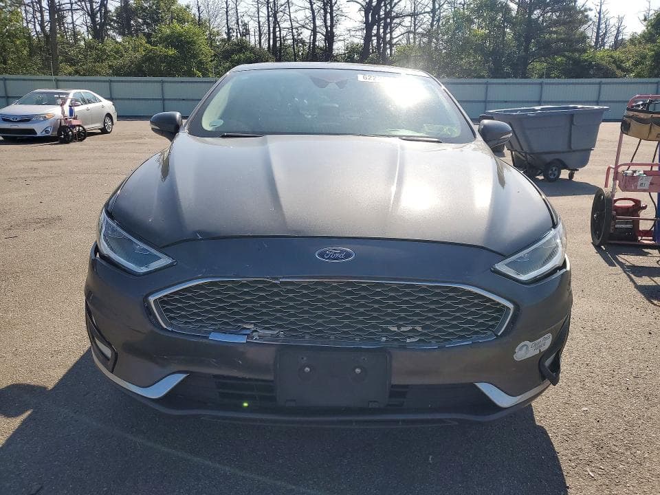 2019 FORD FUSION TITANIUM 5