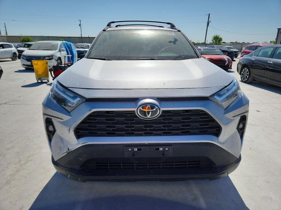 2023 TOYOTA RAV4 XLE PREMIUM 5