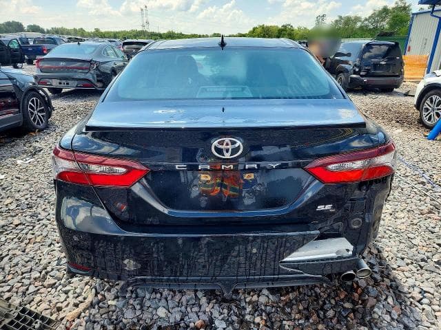 2022 TOYOTA CAMRY SE 6