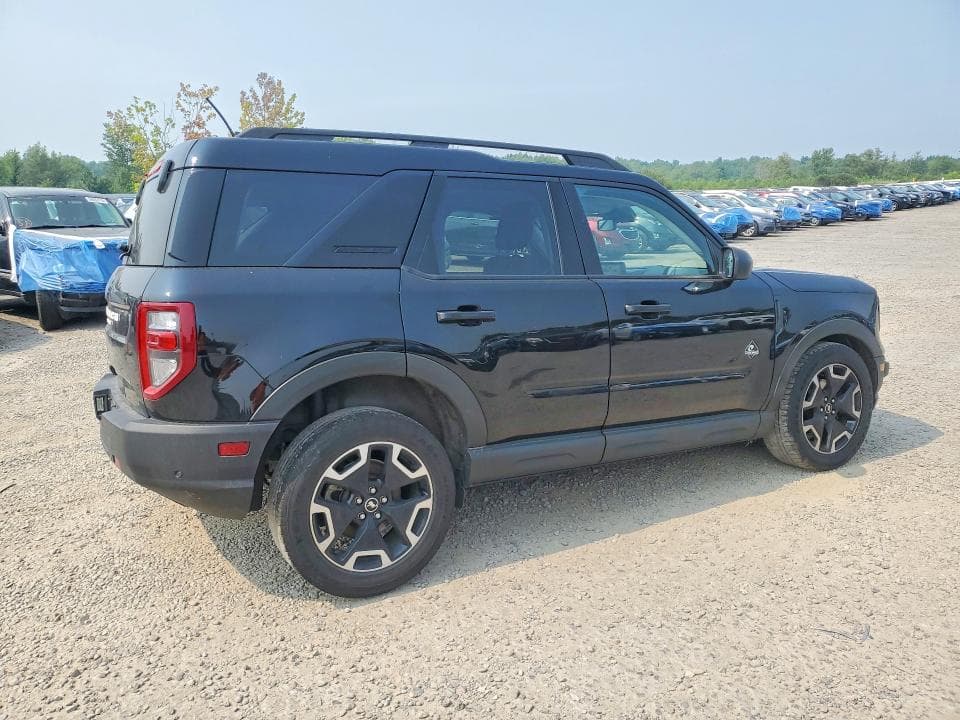 2021 FORD BRONCO SPORT OUTER BANKS 3