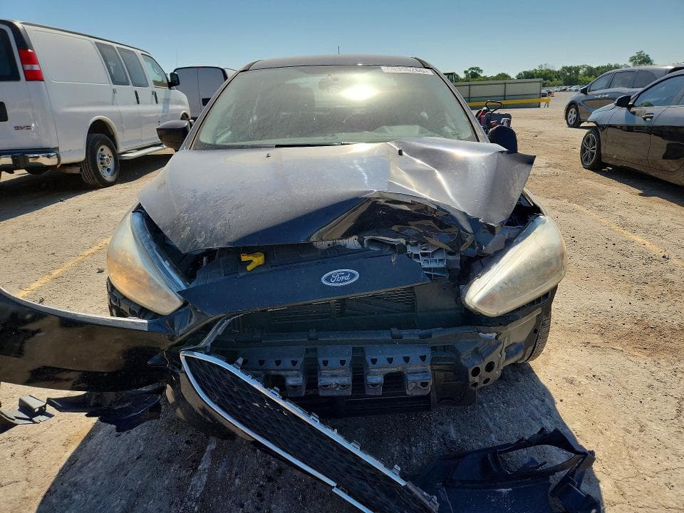 2018 FORD FOCUS SE 5