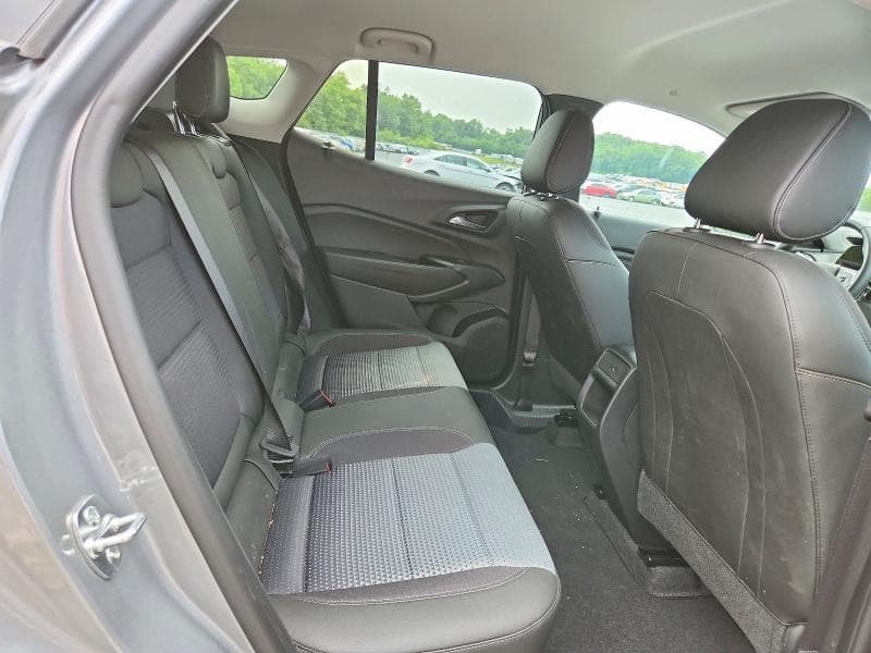 2025 CHEVROLET TRAX 1LT 11