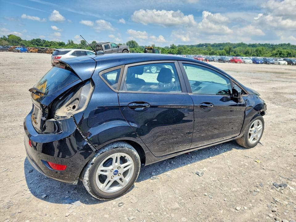 2017 FORD FIESTA SE 3
