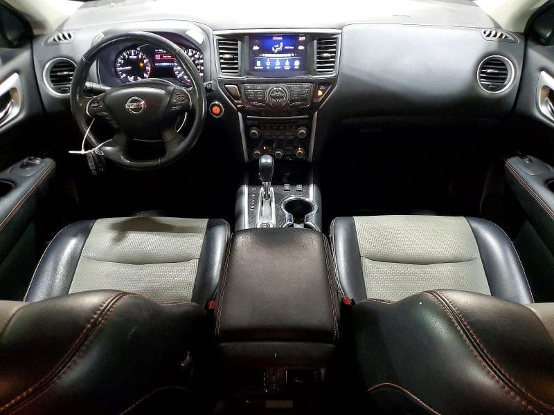2019 NISSAN PATHFINDER SV 8