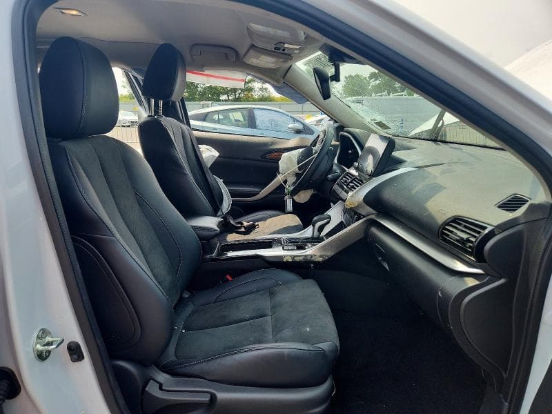 2025 MITSUBISHI ECLIPSE CROSS SE 7