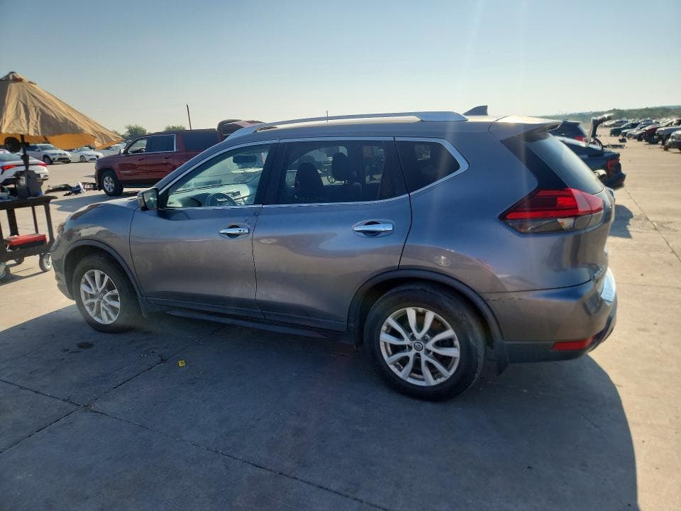 2017 NISSAN ROGUE SV 2