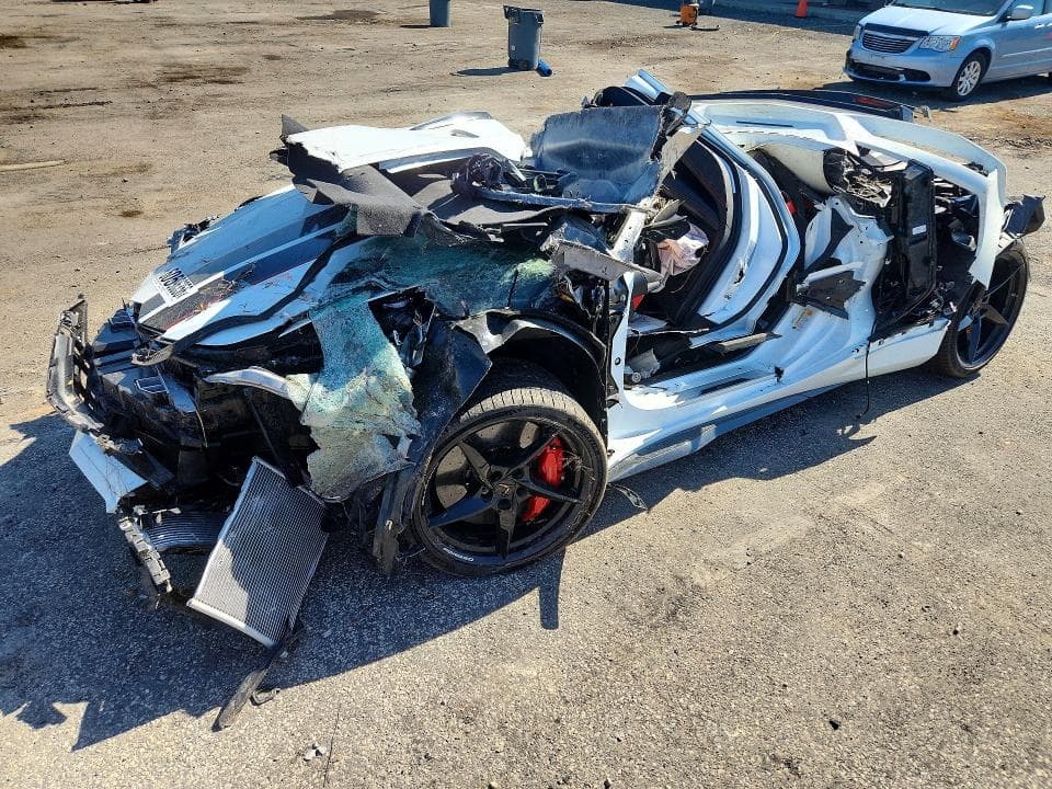 2025 CHEVROLET CORVETTE E-RAY 3LZ - 1