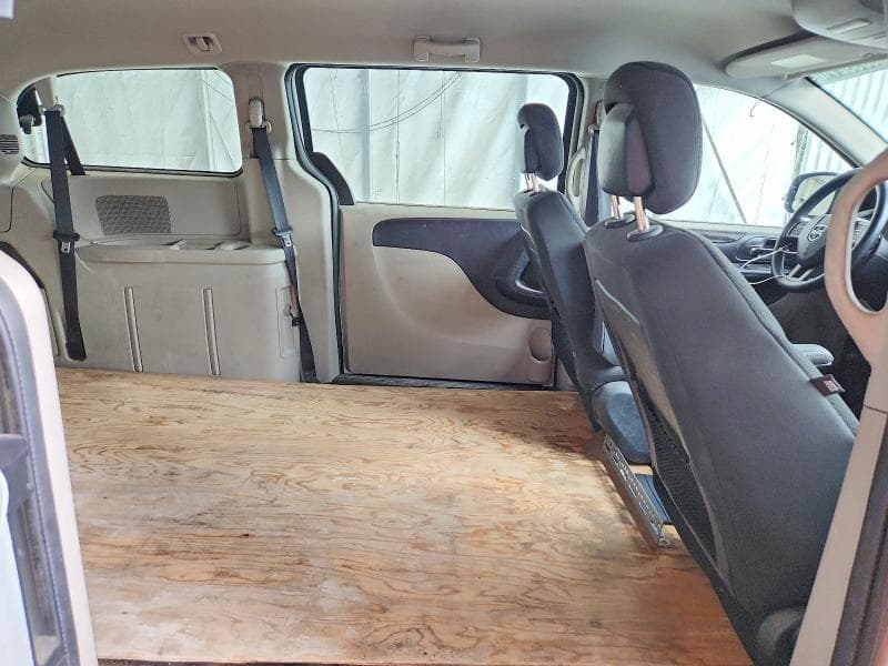 2019 DODGE GRAND CARAVAN SE 11