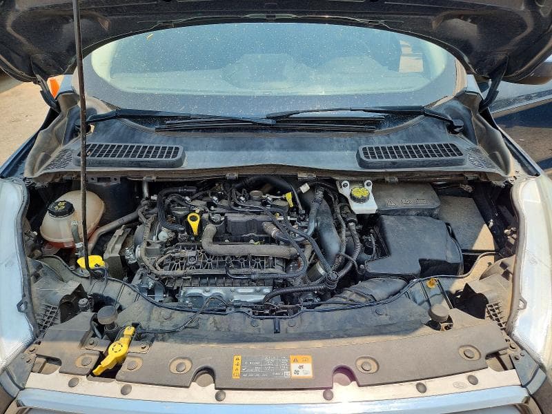 2019 FORD ESCAPE SE 11