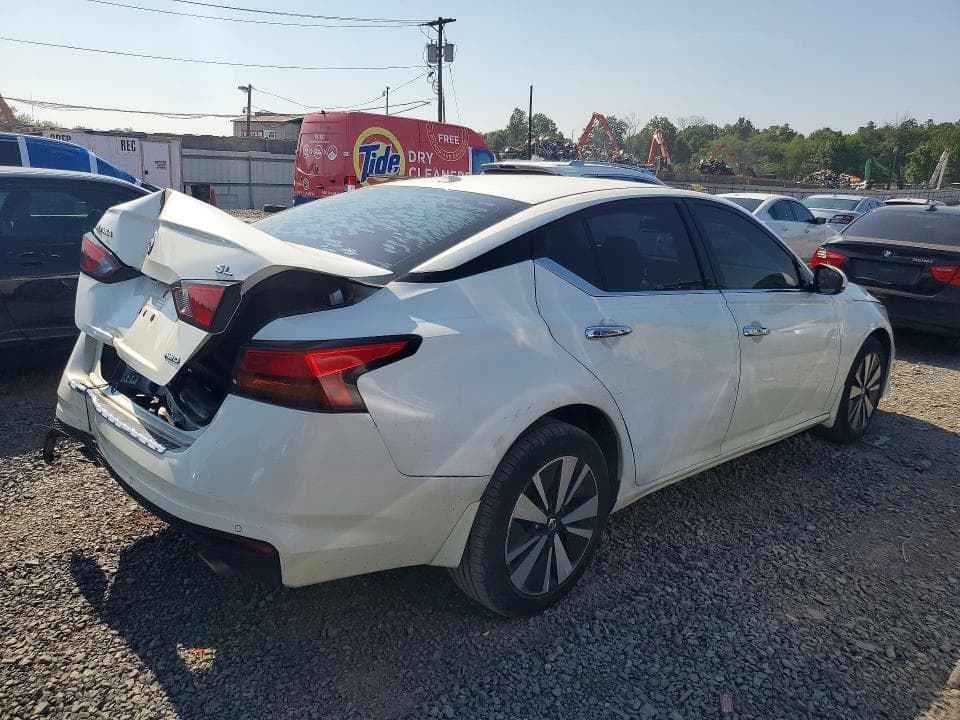 2019 NISSAN ALTIMA SL 3