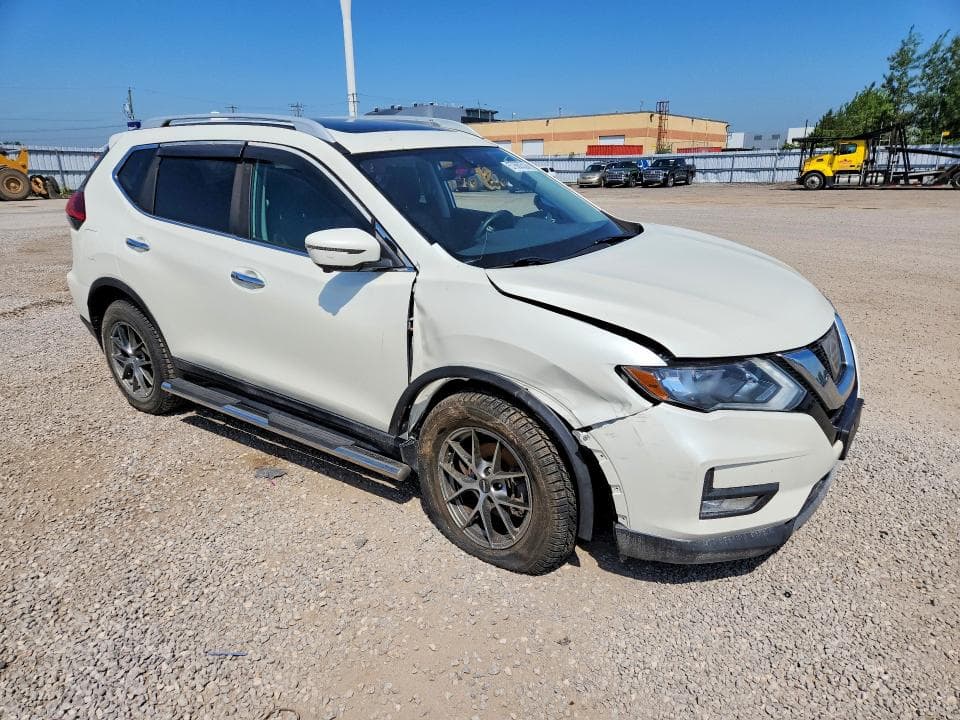 2017 NISSAN ROGUE S 4