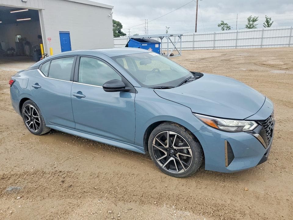2024 NISSAN SENTRA SR 4