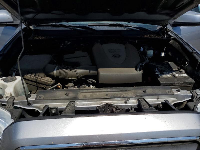 2021 TOYOTA TACOMA SR5 V6 11