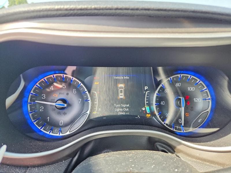 2025 CHRYSLER PACIFICA SELECT 9