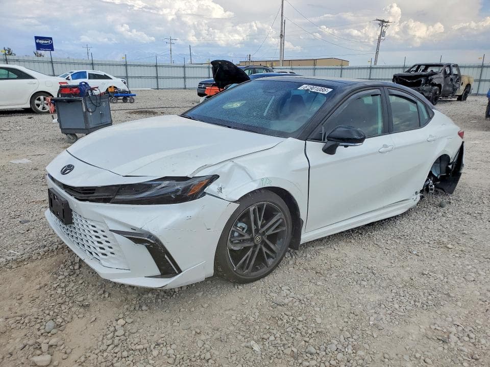 2026 TOYOTA CAMRY XSE - 1