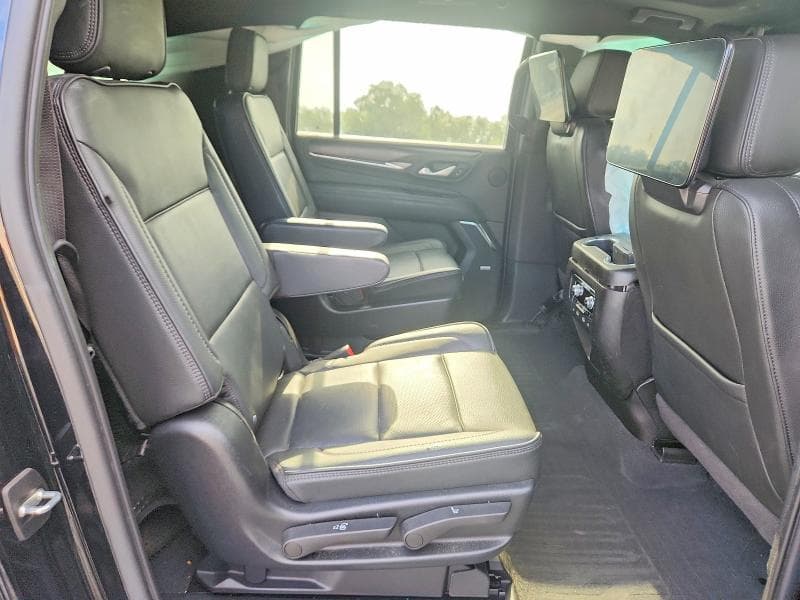 2022 GMC YUKON XL DENALI 11