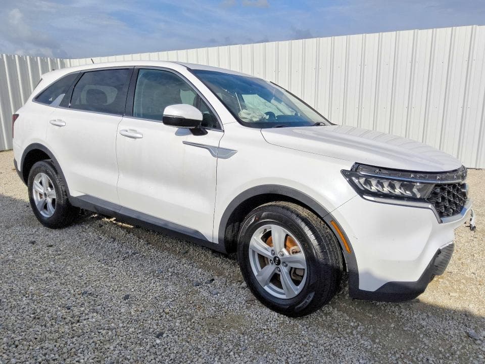 2021 KIA SORENTO LX 4