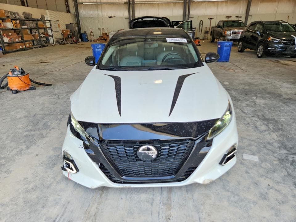 2019 NISSAN ALTIMA SV 5
