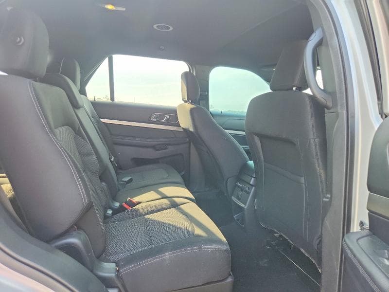 2019 FORD EXPLORER XLT 10