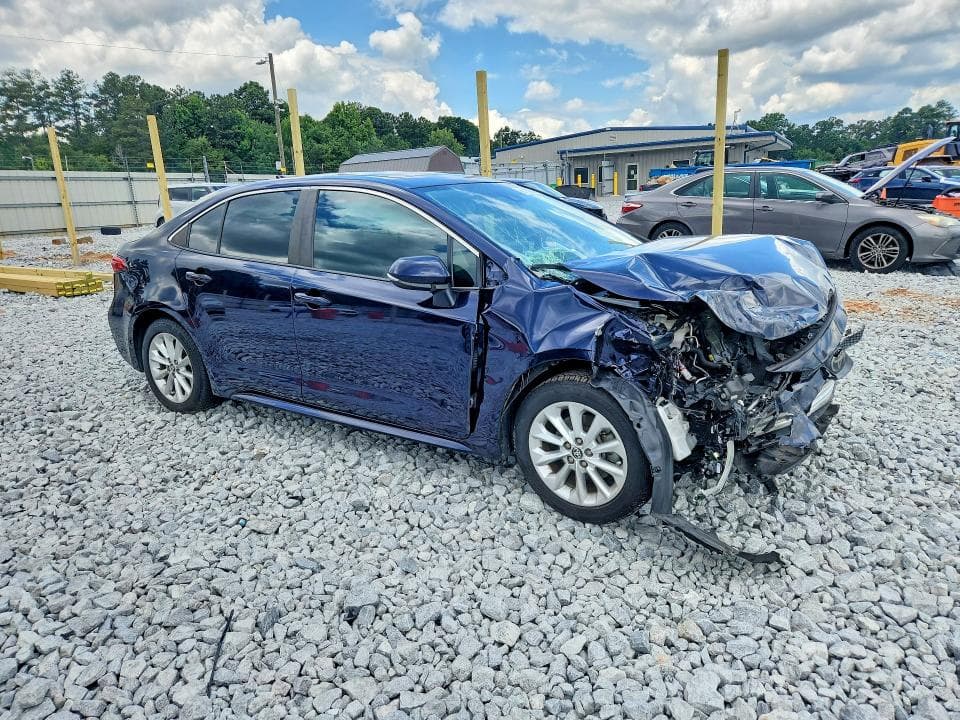 2020 TOYOTA COROLLA XLE 4