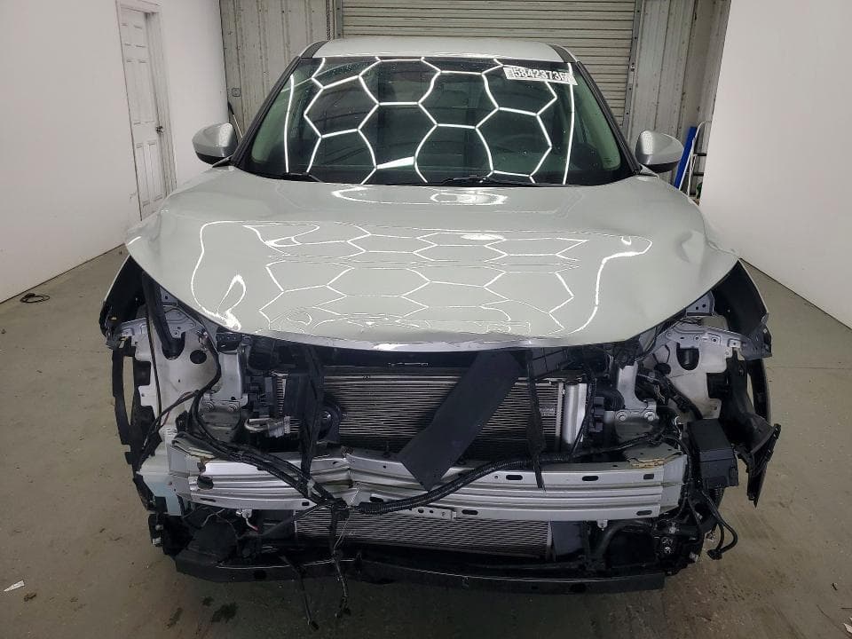 2025 NISSAN ROGUE SV 5