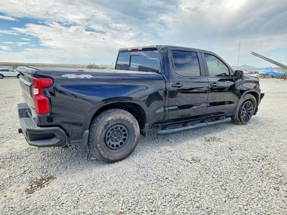2020 CHEVROLET SILVERADO K1500 RST 3