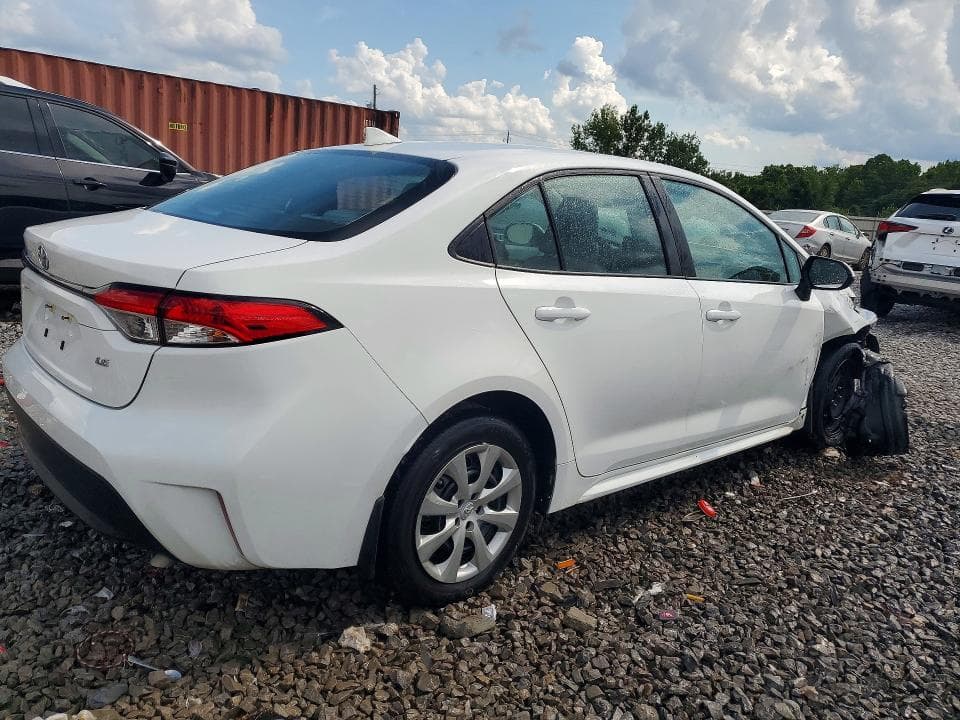 2026 TOYOTA COROLLA LE 3