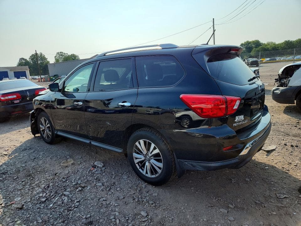 2018 NISSAN PATHFINDER S 2