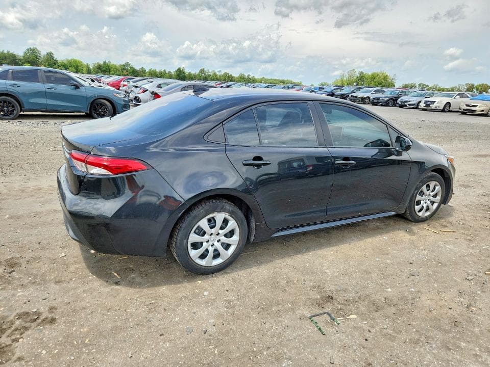 2021 TOYOTA COROLLA LE 3