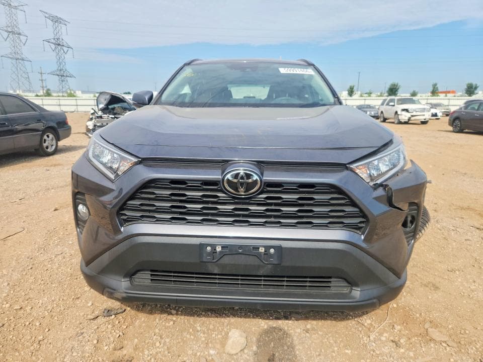 2021 TOYOTA RAV4 XLE 5