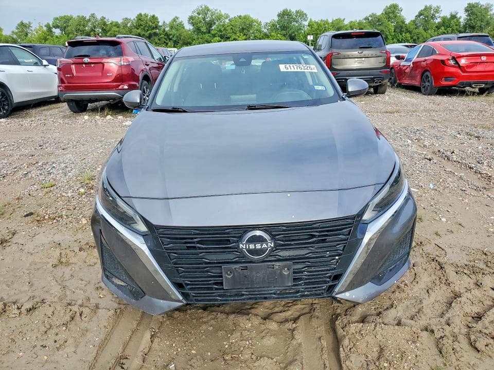 2023 NISSAN ALTIMA SV 5
