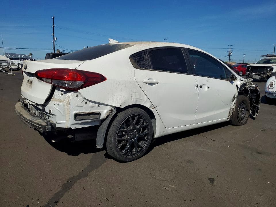 2018 KIA FORTE LX 3