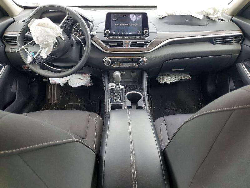 2023 NISSAN ALTIMA SV 8