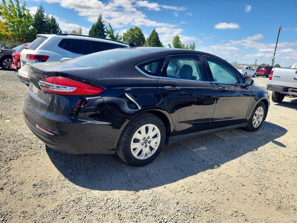 2020 FORD FUSION S 3