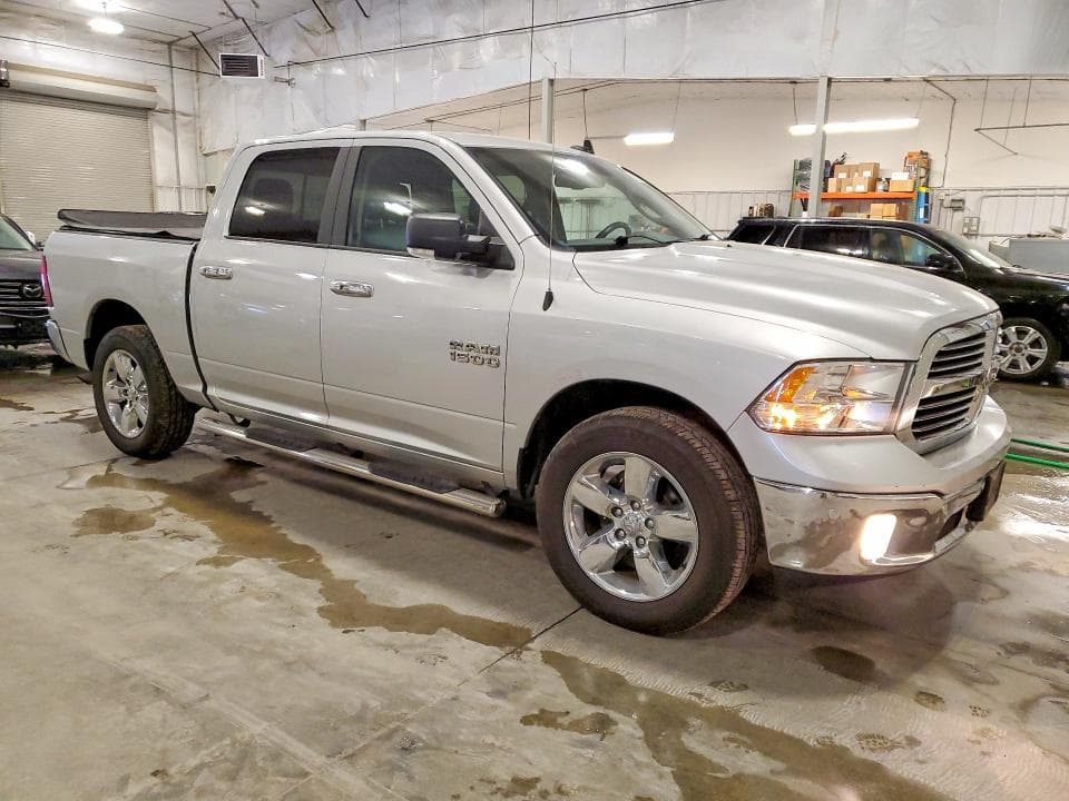 2018 RAM 1500 SLT 4