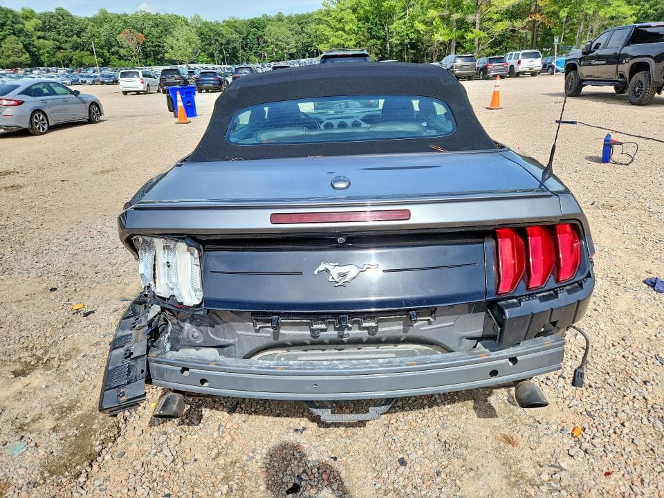 2022 FORD MUSTANG 6