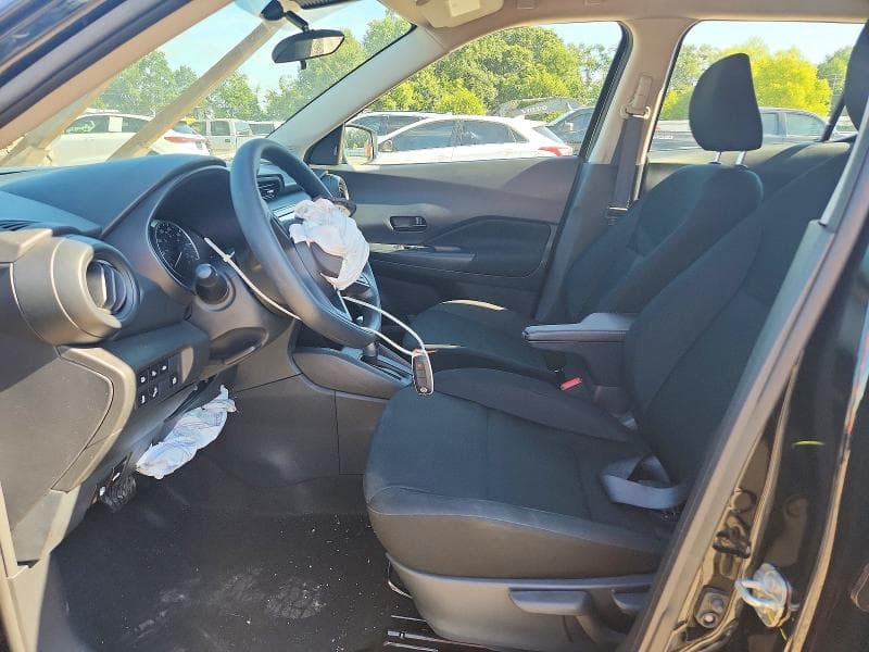 2025 NISSAN KICKS PLAY S 7
