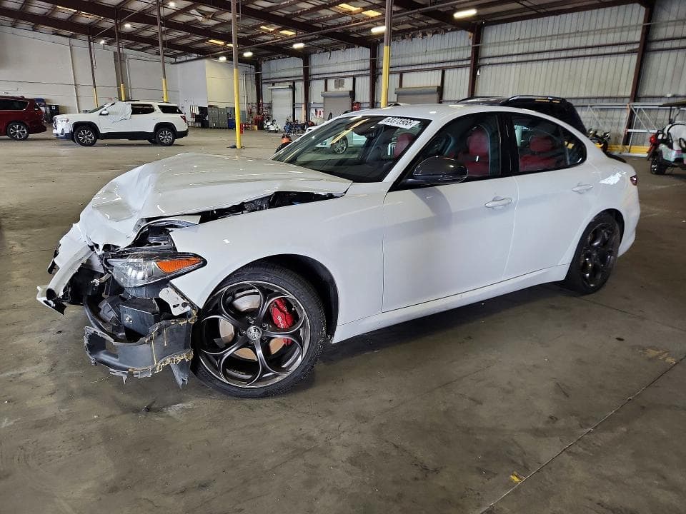 2019 ALFA ROMEO GIULIA TI
