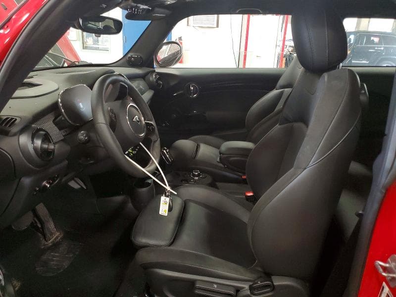2023 MINI COOPER SE 7