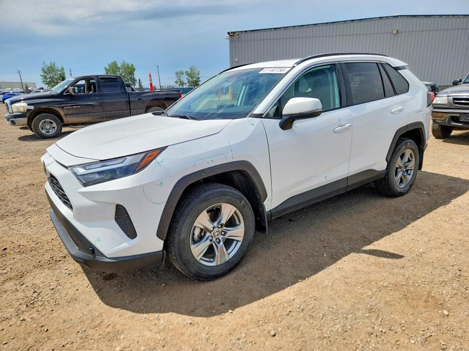 2024 TOYOTA RAV4 XLE - 1