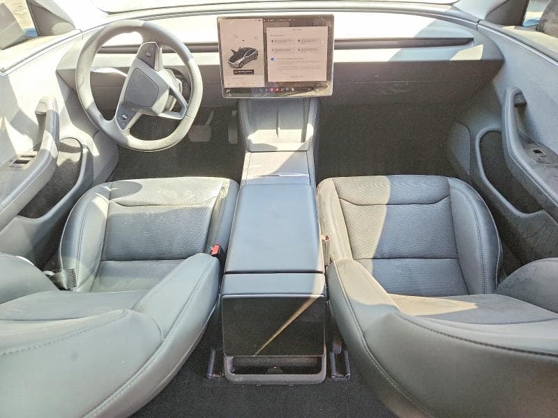 2026 TESLA MODEL 3 8
