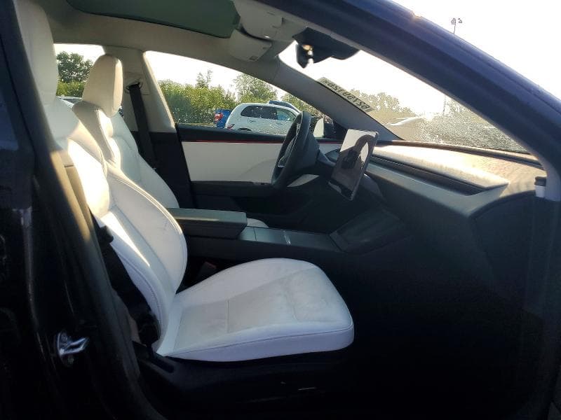 2026 TESLA MODEL 3 7