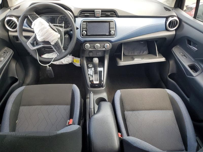 2025 NISSAN VERSA SV 8