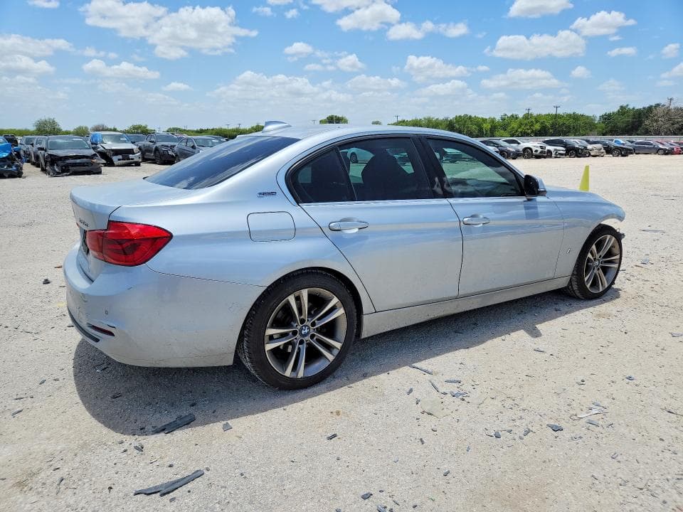 2017 BMW 330E 3
