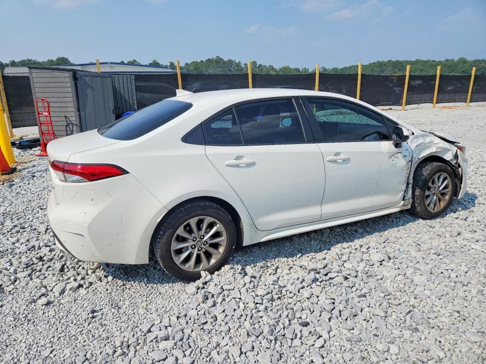 2021 TOYOTA COROLLA LE 3