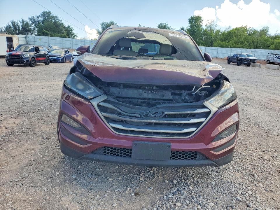 2017 HYUNDAI TUCSON SE PLUS 5