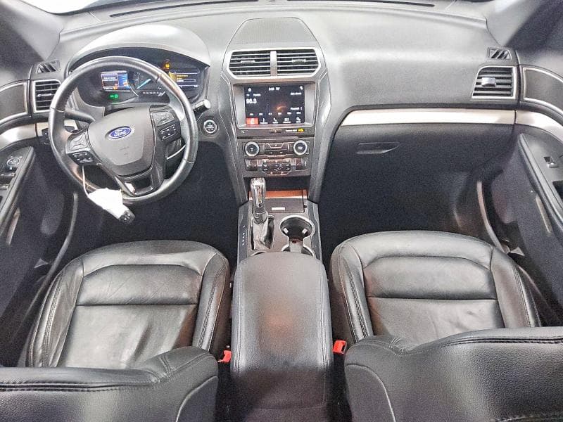 2017 FORD EXPLORER XLT 8
