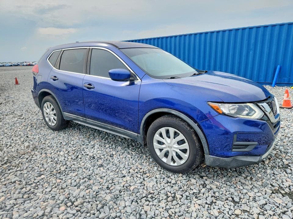 2018 NISSAN ROGUE S 4